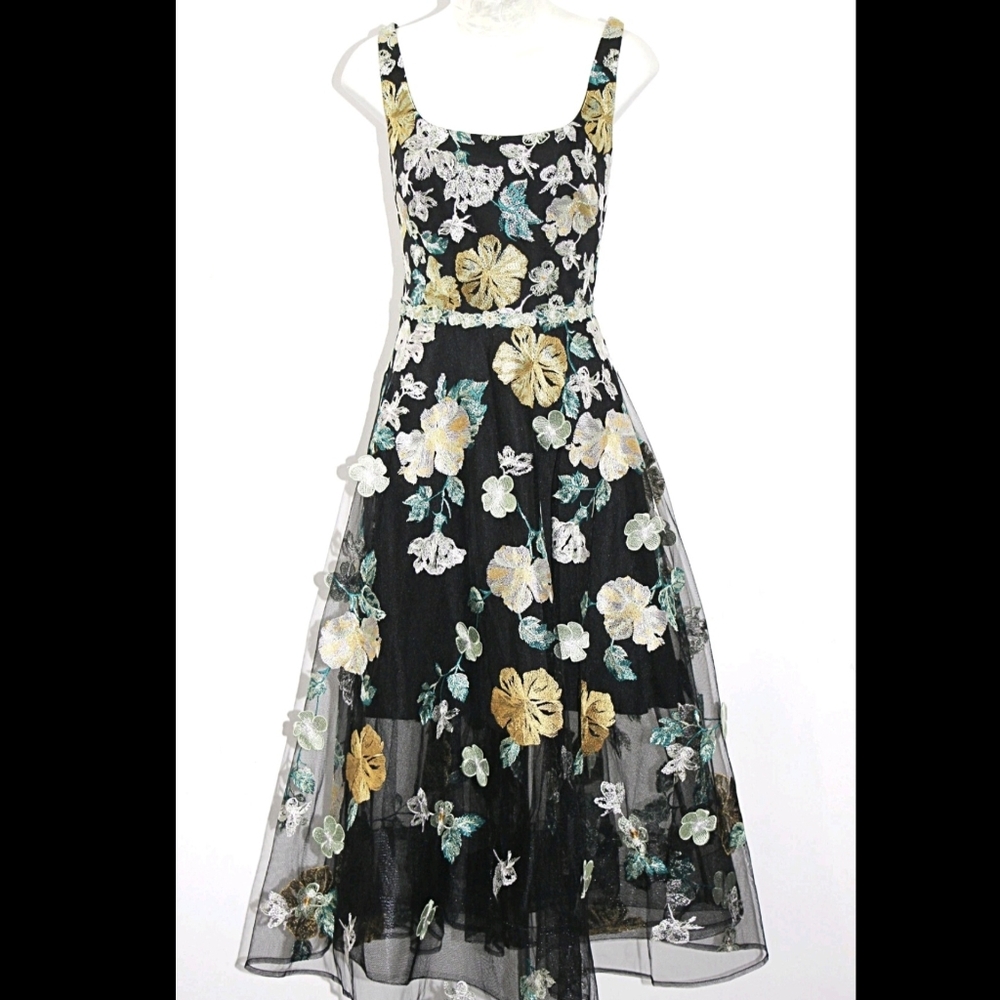 Marchesa Notte Floral Applique 3D Embroidered Tea Length Gown Tulle Size 8